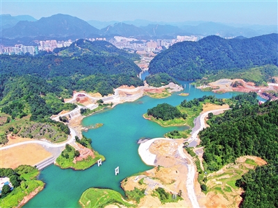 綠博園選址地，青山綠水環(huán)境優(yōu)美.jpg
